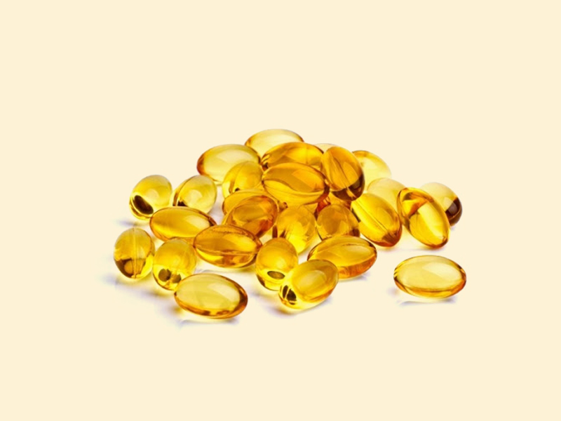 Dầu cá: chứa omega-3 giúp giảm nguy cơ thoái hóa võng mạc mắt, giảm tình trạng viêm, bổ sung dinh dưỡng giúp mắt khỏe hơn khi bị đau mắt đỏ